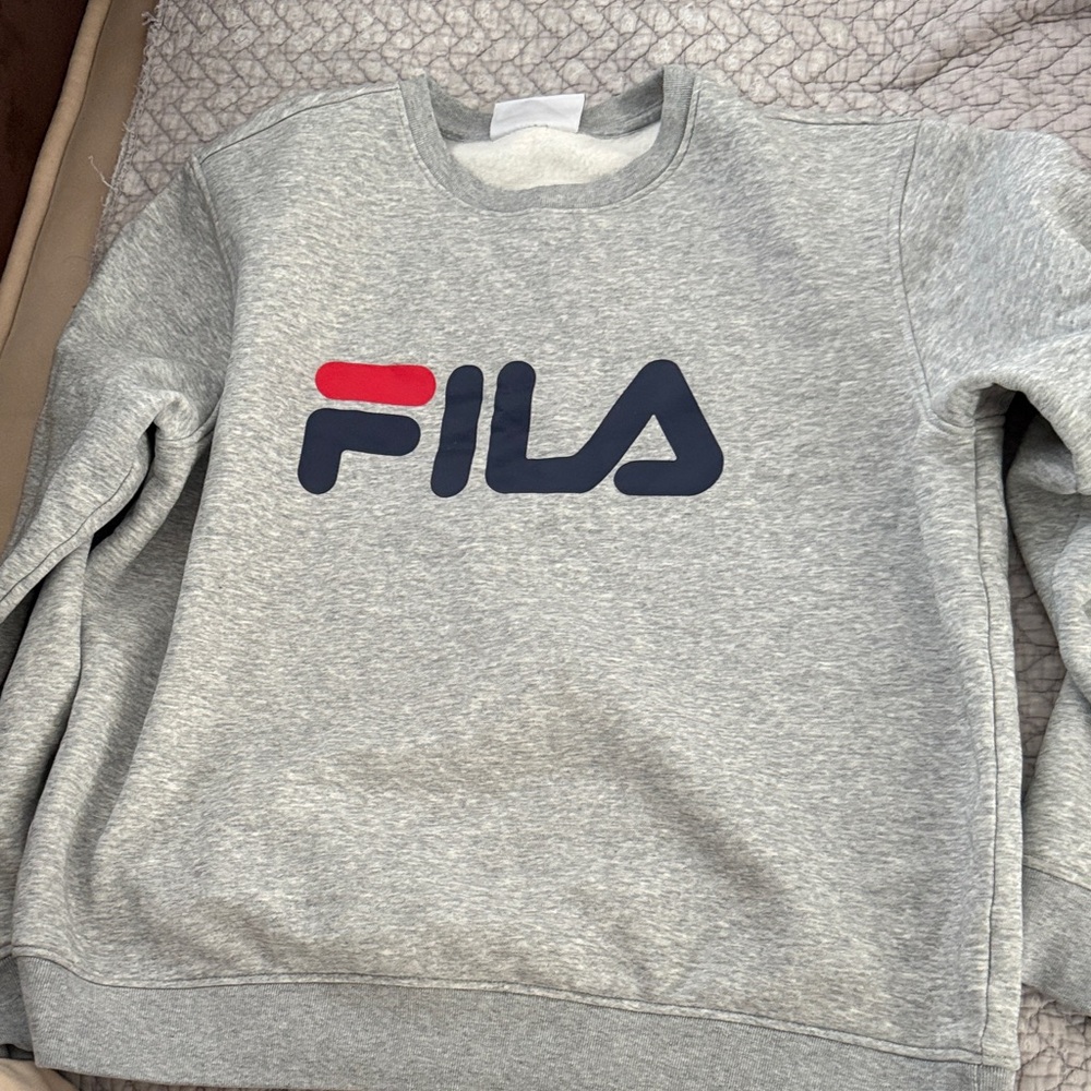 Women’s Fila Gray Crewneck Sweater with Logo size XL